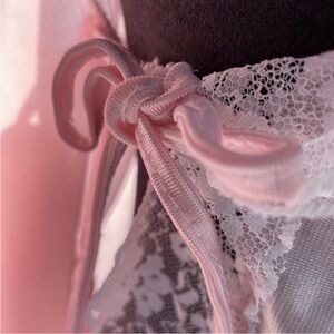 Women’s Robe Pink medium